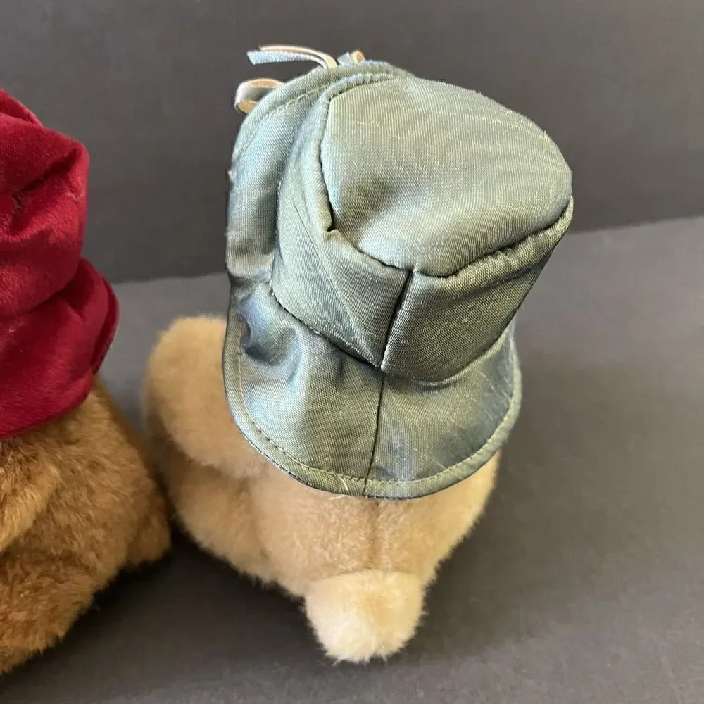 Dan Dee Collectors Choice Xmas Brown Bear Plush Hats Gift Box Red Green Lot of 2